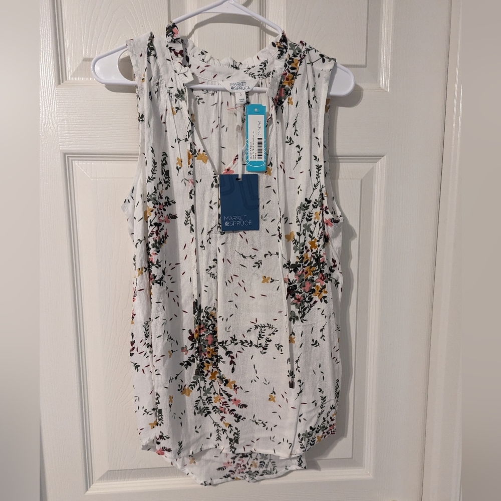 Market & Spruce Floral Sleeveless Blouse NWT